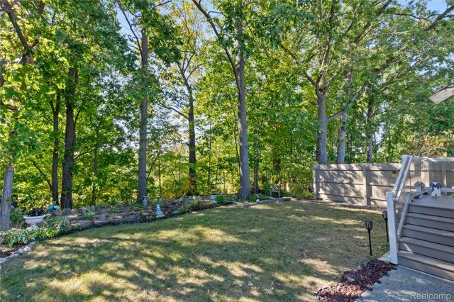 4939 Venice Circle, Northville, MI 48167