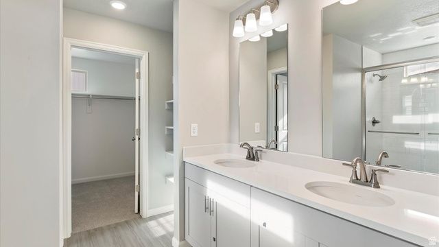 299 E KANAB CREEK DR, Saratoga Springs, UT 84045