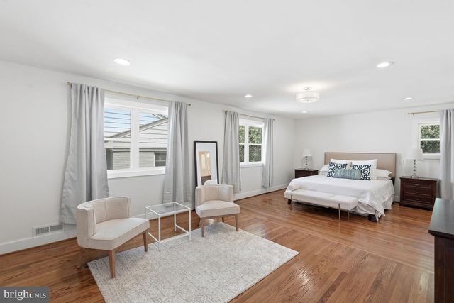 5911 NEBRASKA AVE NW, Washington, DC 20015