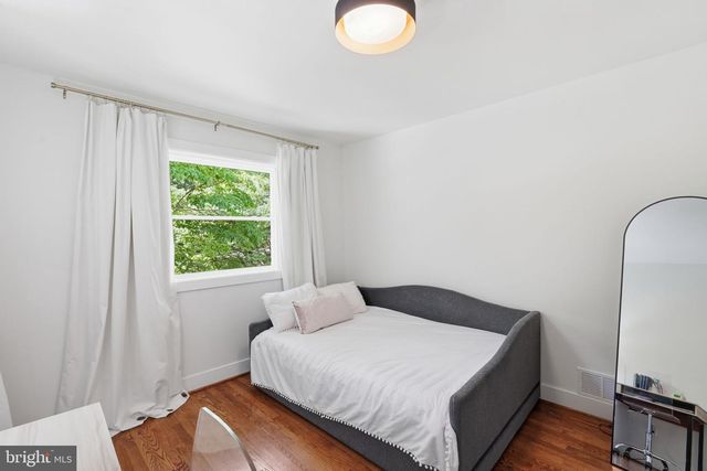5911 NEBRASKA AVE NW, Washington, DC 20015