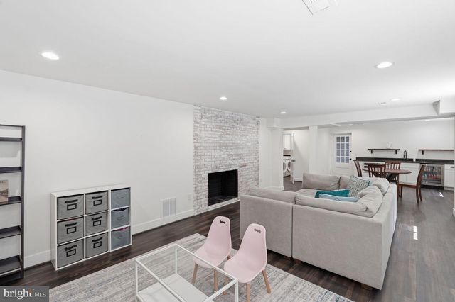 5911 NEBRASKA AVE NW, Washington, DC 20015