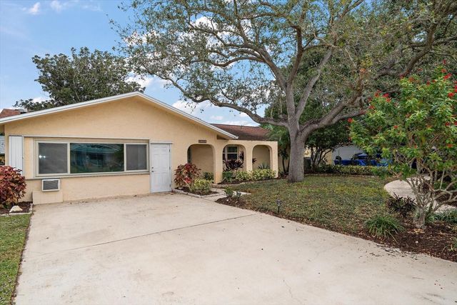 2850 SPRING LAKE DRIVE, Clearwater, FL 33759