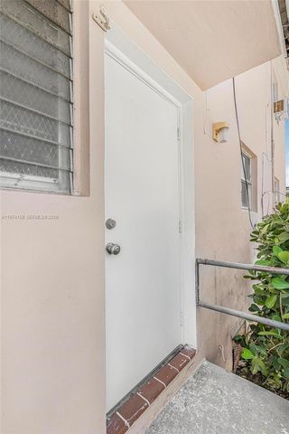 8031 Hawthorne Avenue, Miami Beach, FL 33141
