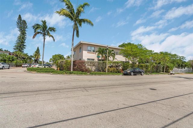 8031 Hawthorne Avenue, Miami Beach, FL 33141