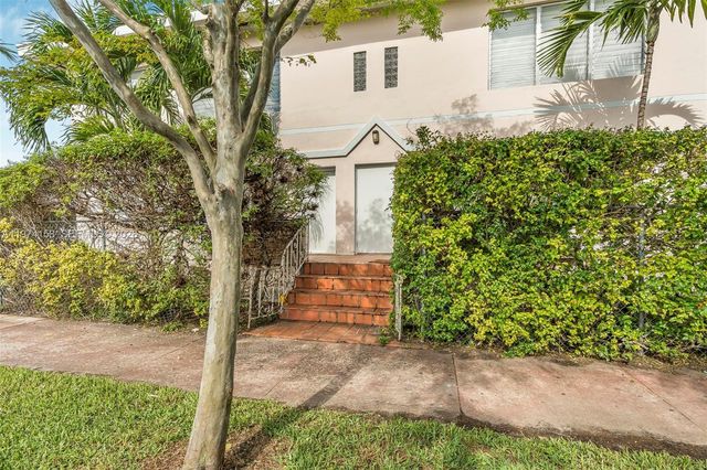 8031 Hawthorne Avenue, Miami Beach, FL 33141