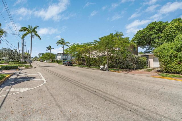 8031 Hawthorne Avenue, Miami Beach, FL 33141