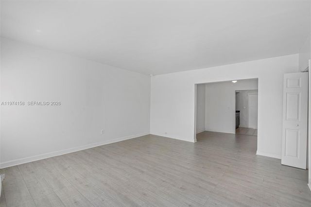8031 Hawthorne Avenue, Miami Beach, FL 33141