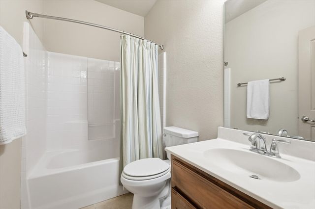 3221 Hornbeam Street, Denton, TX 76226