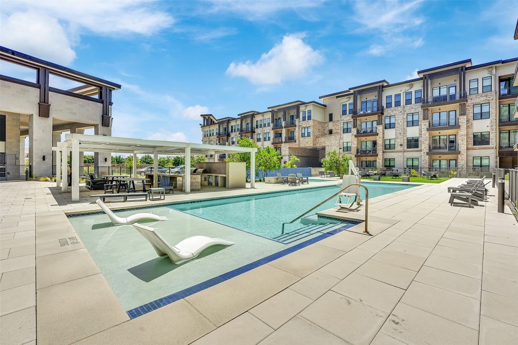 2700 Old Denton Road 3348, Carrollton, TX 75007
