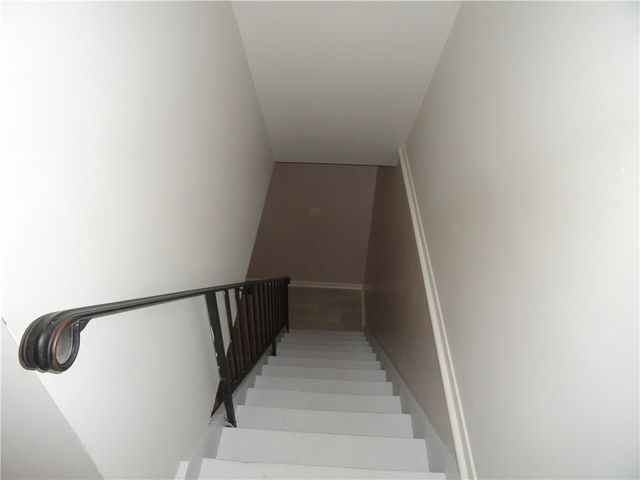 20 Eagle Ln, Perinton, NY 14450