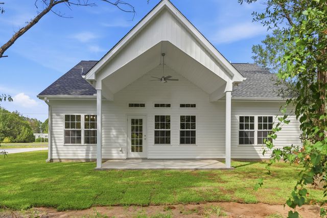 664 Goretown Loop, Loris, SC 29569