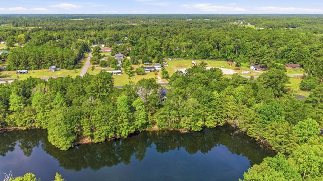664 Goretown Loop, Loris, SC 29569