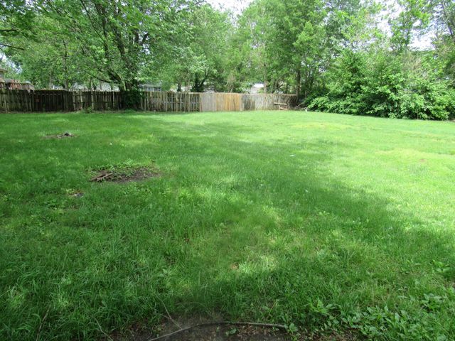 529 S Olive Street, Marshfield, MO 65706