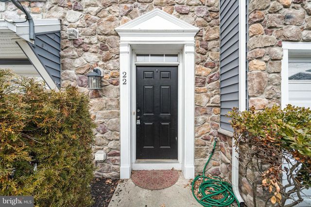 22 RIVER LN, Delanco, NJ 08075