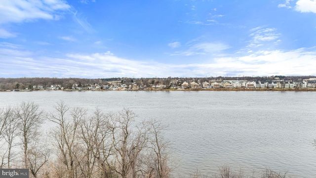 22 RIVER LN, Delanco, NJ 08075