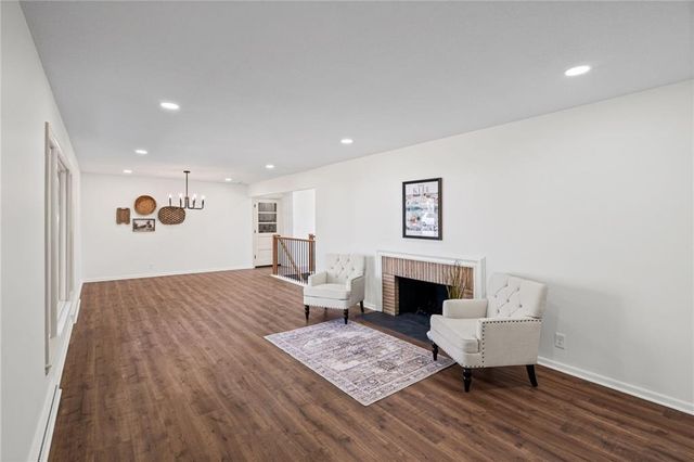 4515 Norwood Avenue, Kansas City, MO 64133