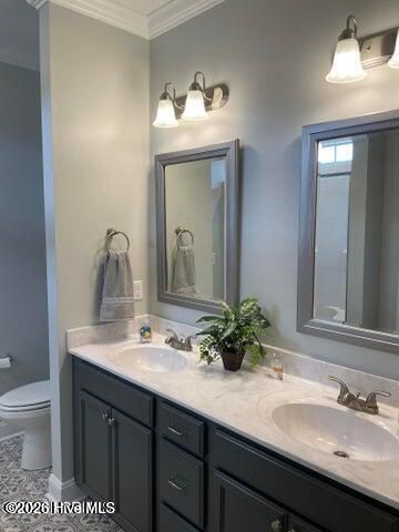 1807 Fox Den Way 6, Greenville, NC 27858