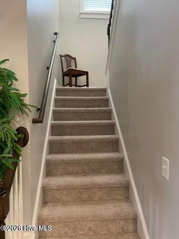 1807 Fox Den Way 6, Greenville, NC 27858