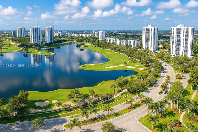 20400 W Country Club Dr 115, Aventura, FL 33180