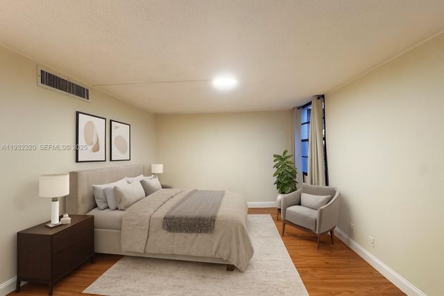 20400 W Country Club Dr 115, Aventura, FL 33180