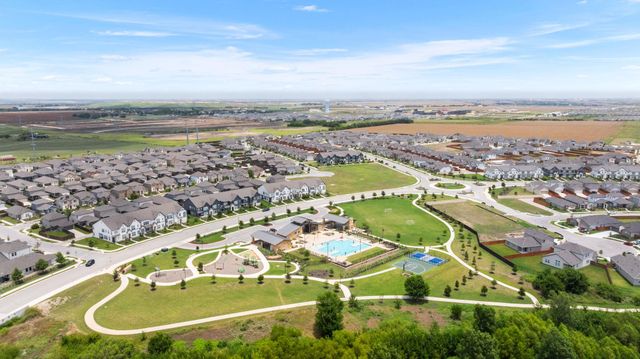223 Flowers Ave, Hutto, TX 78634