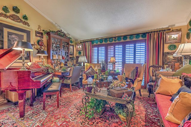 58 Whitehall 3, Bristol, TN 37620