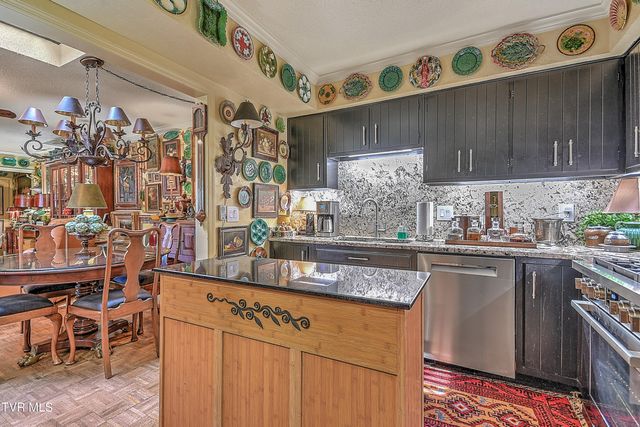 58 Whitehall 3, Bristol, TN 37620