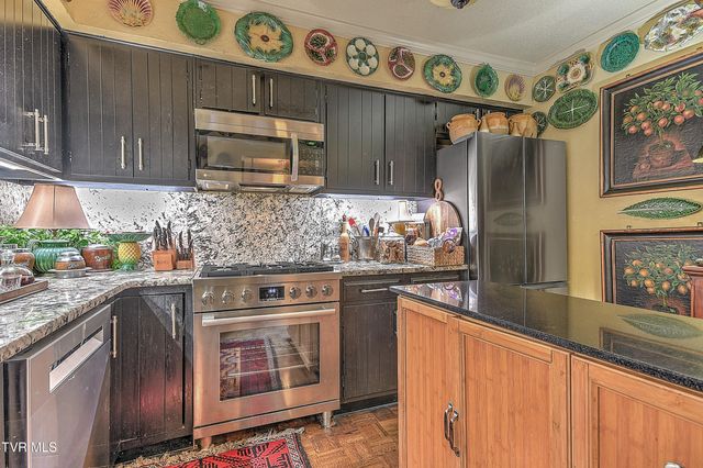 58 Whitehall 3, Bristol, TN 37620