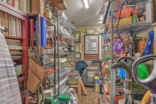 58 Whitehall 3, Bristol, TN 37620