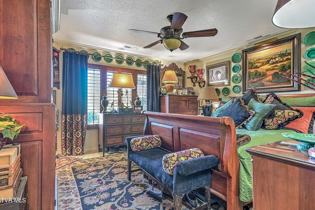 58 Whitehall 3, Bristol, TN 37620