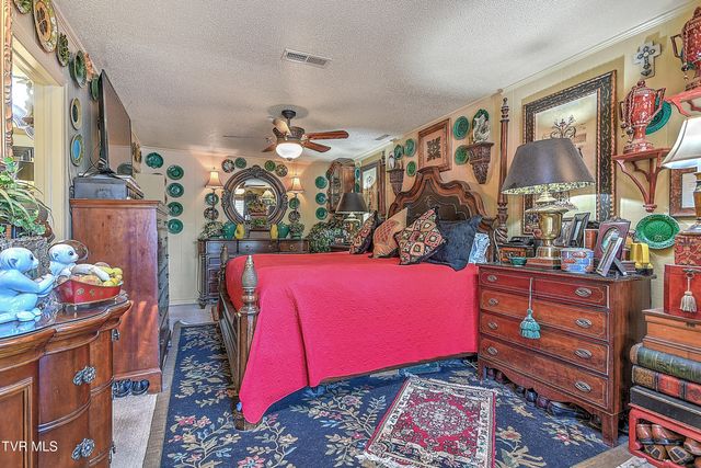 58 Whitehall 3, Bristol, TN 37620