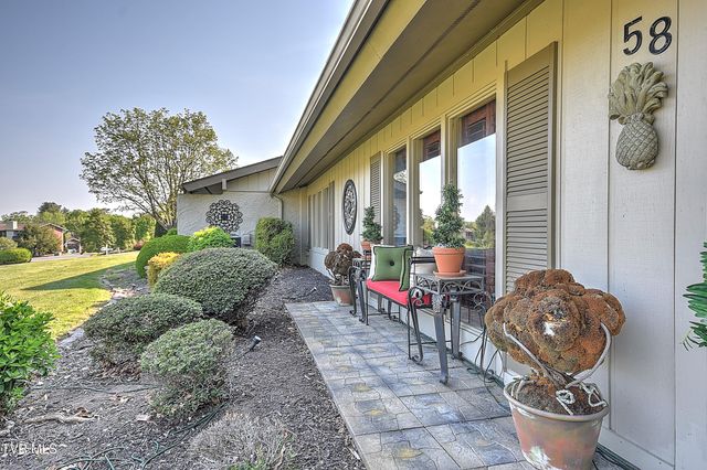 58 Whitehall 3, Bristol, TN 37620