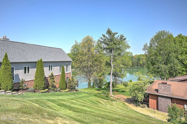 58 Whitehall 3, Bristol, TN 37620