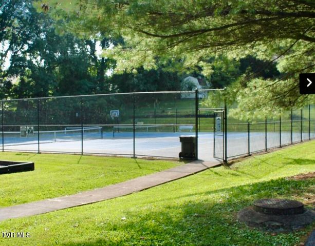 58 Whitehall 3, Bristol, TN 37620