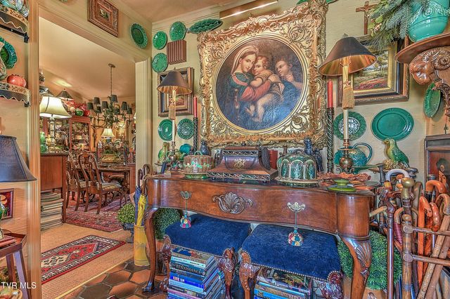 58 Whitehall 3, Bristol, TN 37620