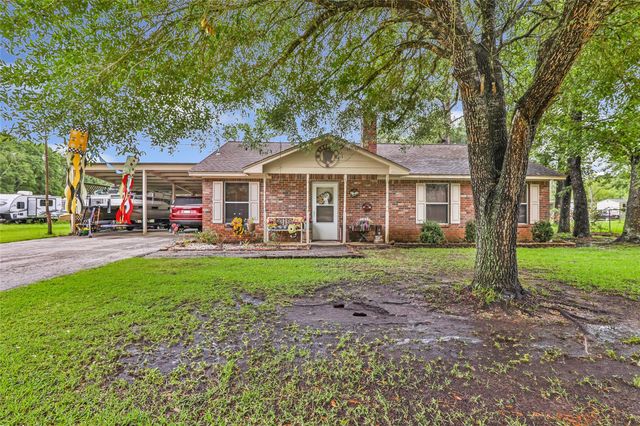 282 County Road 6769, Dayton, TX 77535