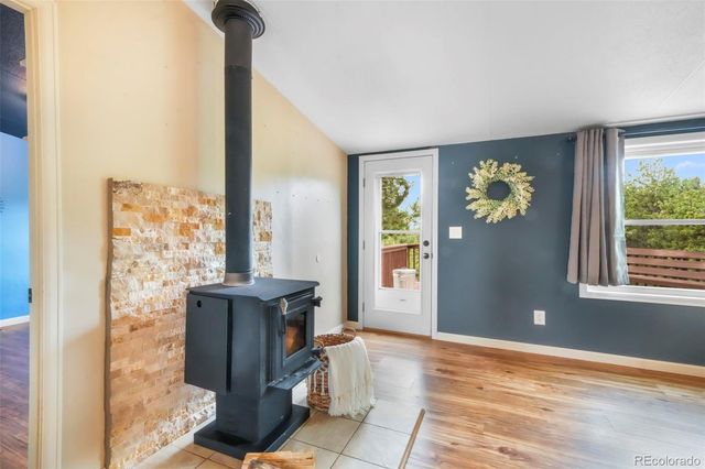 696 Calle De La Nieva, Florissant, CO 80816