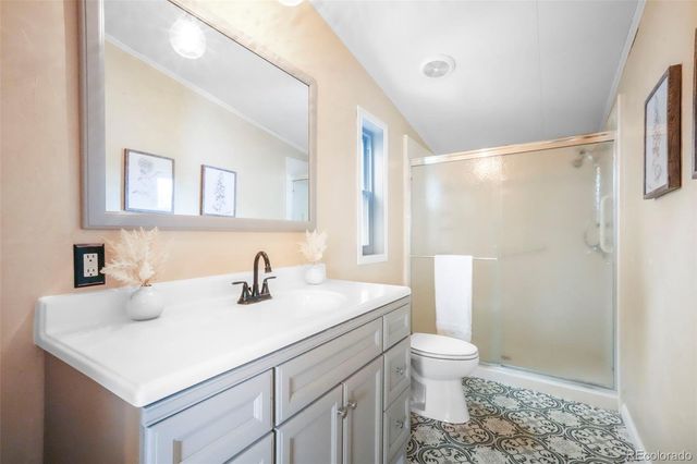 696 Calle De La Nieva, Florissant, CO 80816