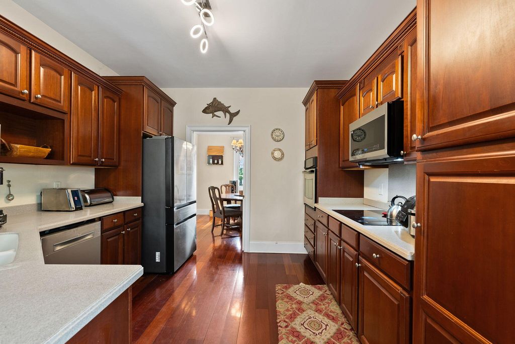 Image 17 of property listing at 2910 Maritime Forest Drive, Johns Island, SC 29455