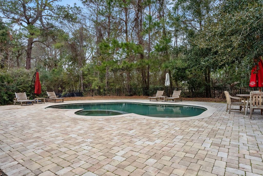 Image 33 of property listing at 2910 Maritime Forest Drive, Johns Island, SC 29455