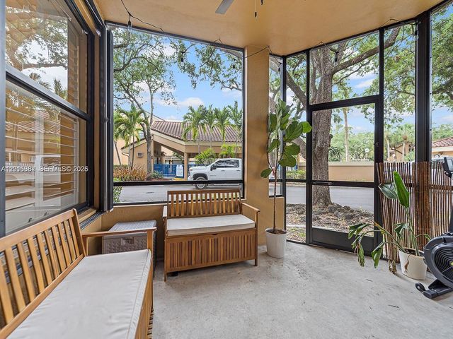 15533 N Miami Lakeway N 101-19, Miami Lakes, FL 33014