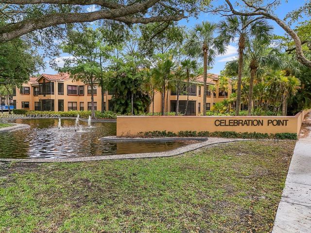 15533 N Miami Lakeway N 101-19, Miami Lakes, FL 33014