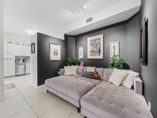 15533 N Miami Lakeway N 101-19, Miami Lakes, FL 33014