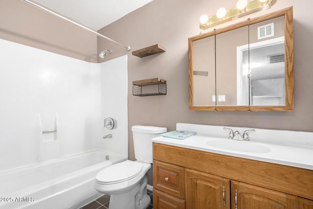 225 N Standage Road 103, Mesa, AZ 85201