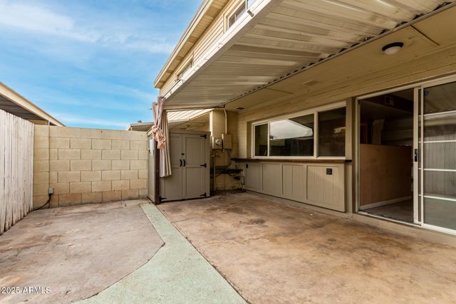 225 N Standage Road 103, Mesa, AZ 85201