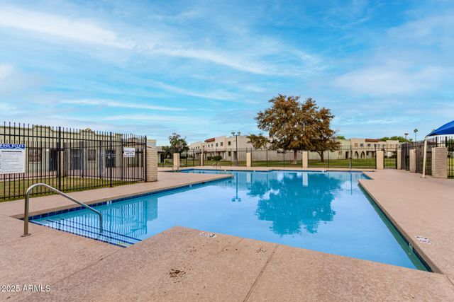 225 N Standage Road 103, Mesa, AZ 85201