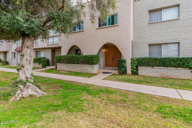 225 N Standage Road 103, Mesa, AZ 85201