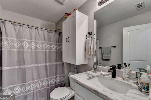 204 Lynn Road, Bethlehem, GA 30620