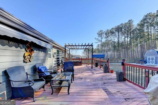 204 Lynn Road, Bethlehem, GA 30620