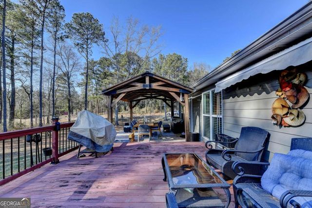 204 Lynn Road, Bethlehem, GA 30620